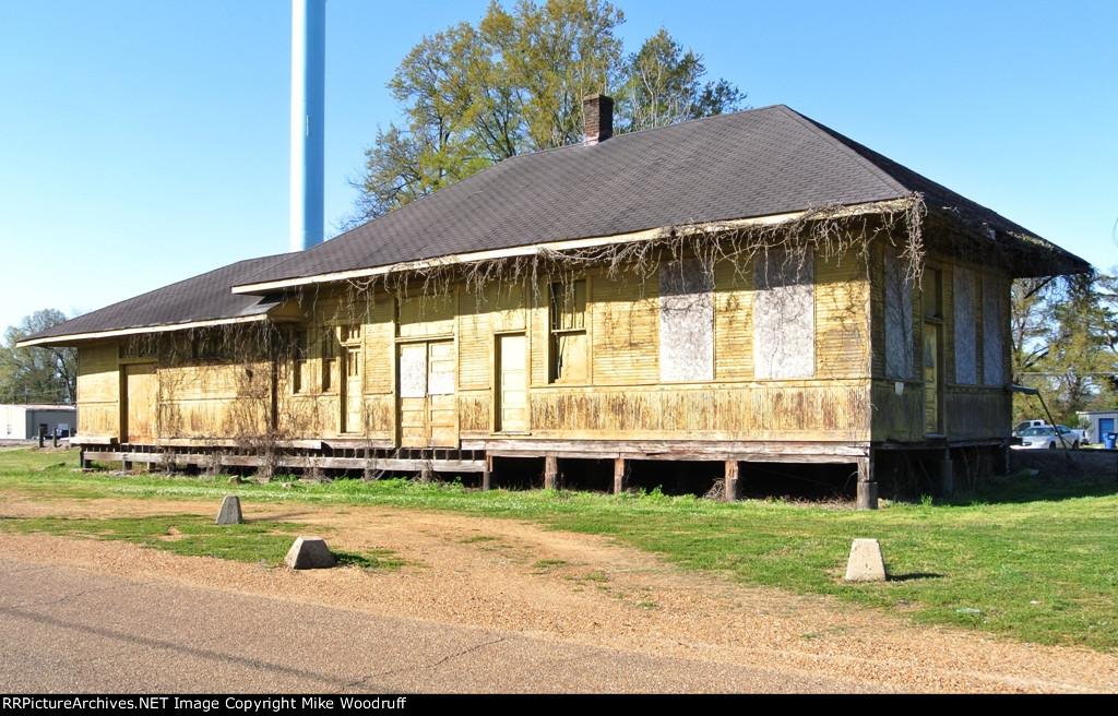 Former IC depot